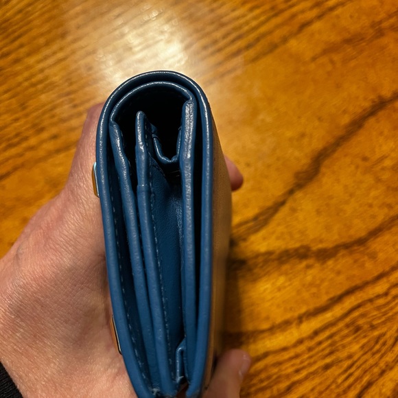 Salvador Ferragamo Small blue excellent wallet - Picture 12 of 13